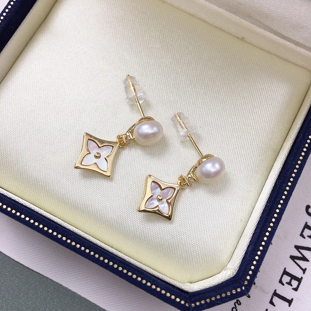 Women Four Leaf Clover Shell Pearl Drop Earrings, Rhombus Mother of Pearl Inlay Gold Tone Elegant Dangle Earrings Jewelry Gift