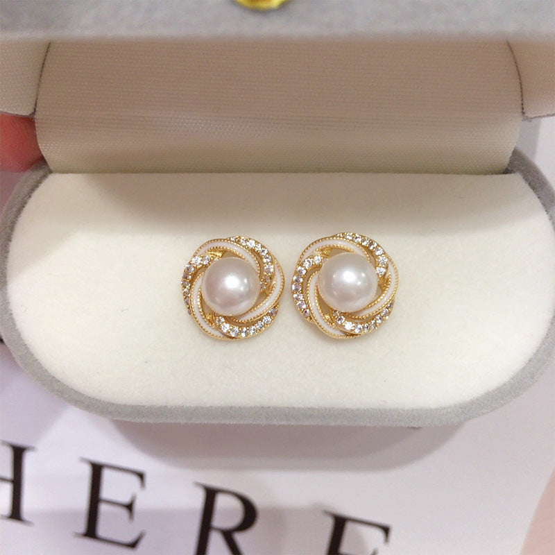 18K Gold‑Plated Bird‑Nest Shell Pearl Stud Earrings, 925 Sterling Silver Post for Women