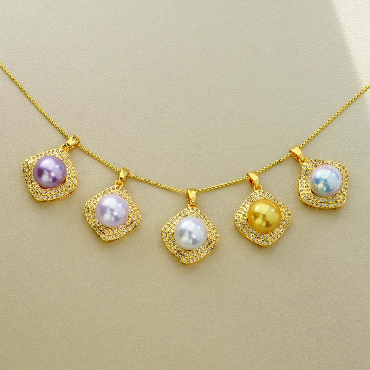 Square‑Shaped Zircon Shell‑Pearl Jewelry Set, Necklace Pendant & Stud Earrings, Elegant Matching Jewellery for Women