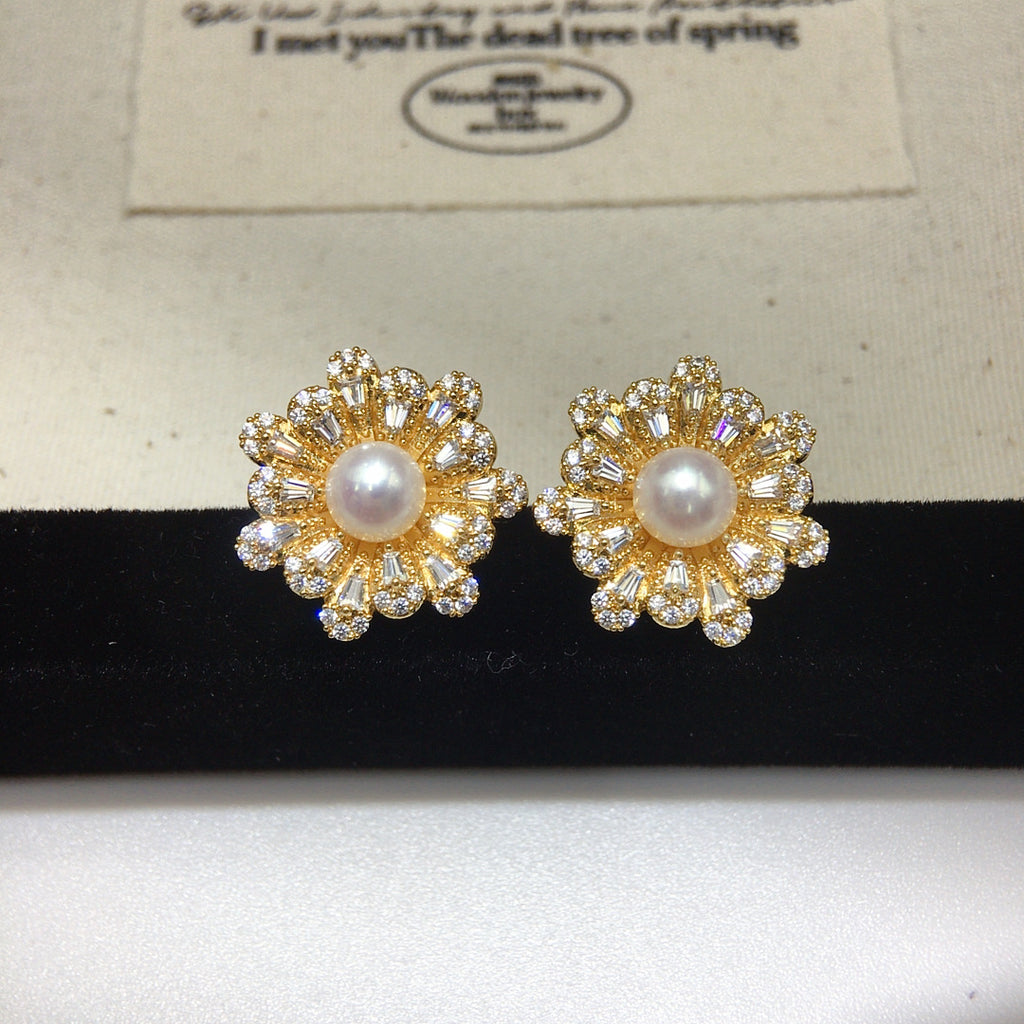 Vintage Floral Shell Pearl Stud Earrings for Women, Paved Cubic Zirconia Flower Pearl Earrings, 18K Gold Tone Luxury Jewelry