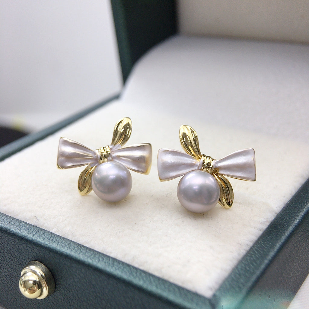 Women Bow Knot Shell Pearl Stud Earrings, Two Tone Enamel Gold Tone Elegant Minimalist Pearl Earrings Jewelry Gift