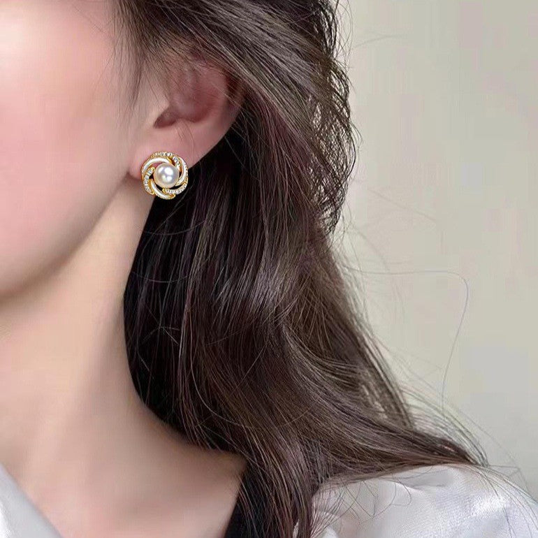 18K Gold‑Plated Bird‑Nest Shell Pearl Stud Earrings, 925 Sterling Silver Post for Women
