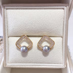 Square Cubic Zirconia Shell Pearl Stud Earrings for Women, 18K Gold Tone Hollow Square Design, Luxurious Elegant Pearl Earrings