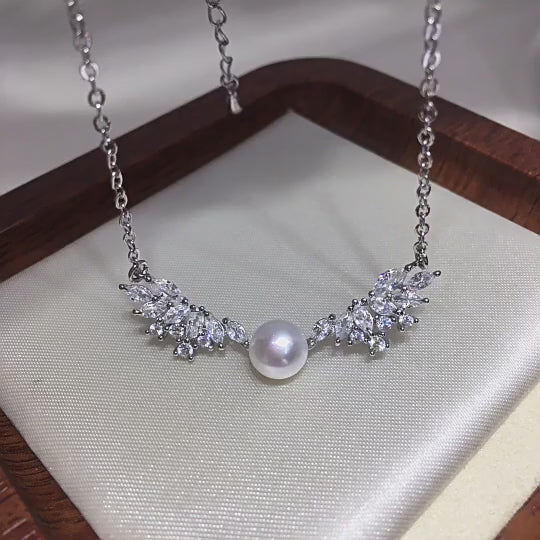 Wing‑Shape Micro‑Pave Cubic Zirconia Shell Pearl Pendant Necklace, Fashion Women Clavicle Chain
